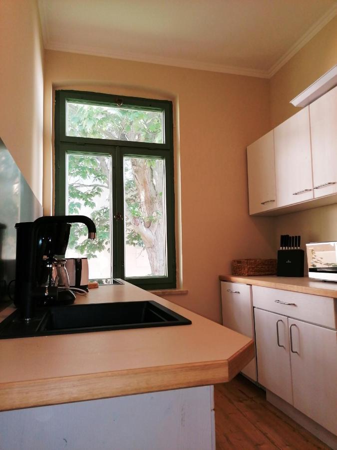 Flora Apartment *